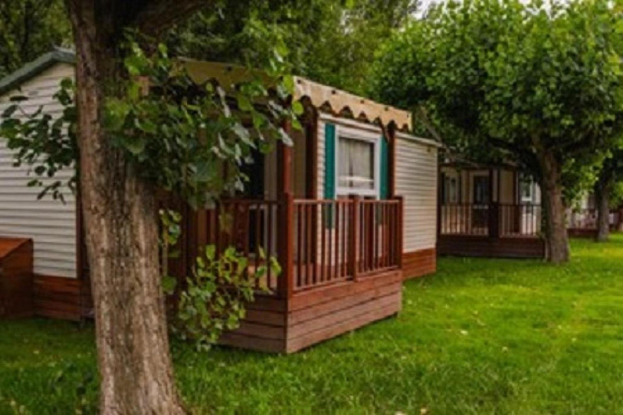 Frontera Bungalow Park Farga de Moles Buitenkant foto