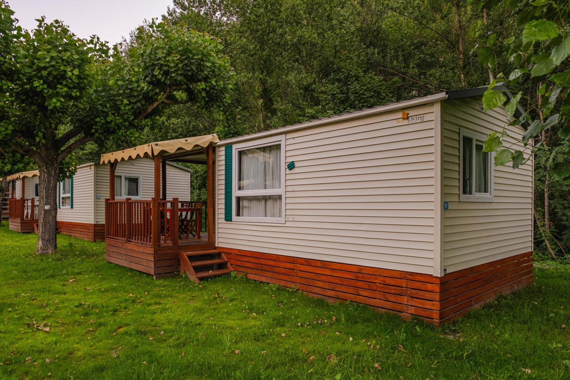Frontera Bungalow Park Farga de Moles Buitenkant foto